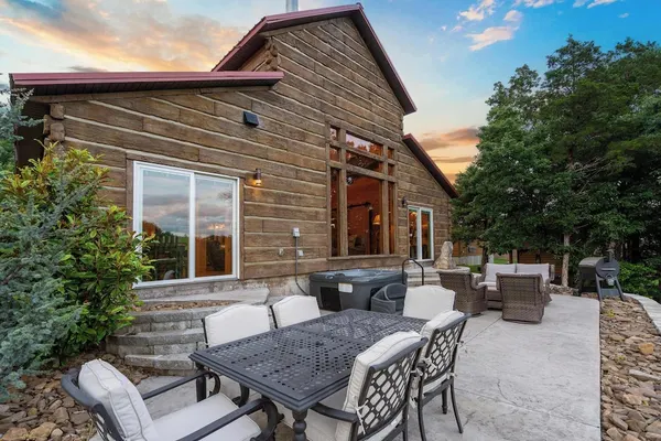 Photo 1 - Buffalo Lodge - Stay for 8