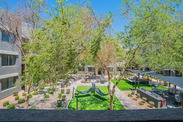 Photo 1 - KB - Zone Westgate