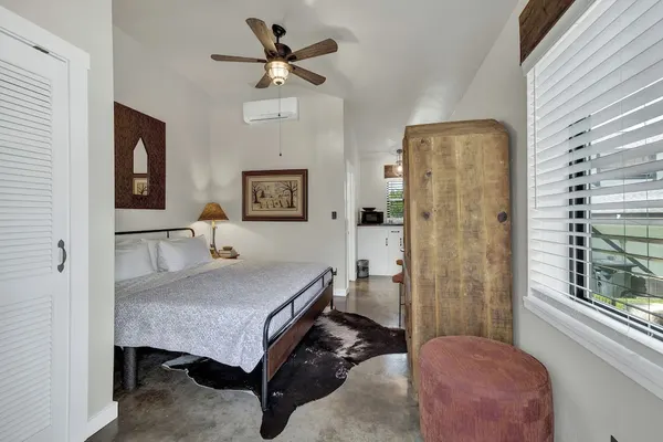 Photo 1 - Tejas Suite Walking Distance to Main St!