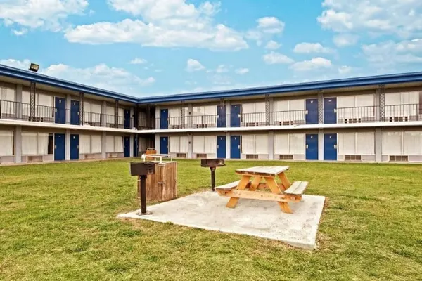 Photo 1 - Best Value Inn Garland