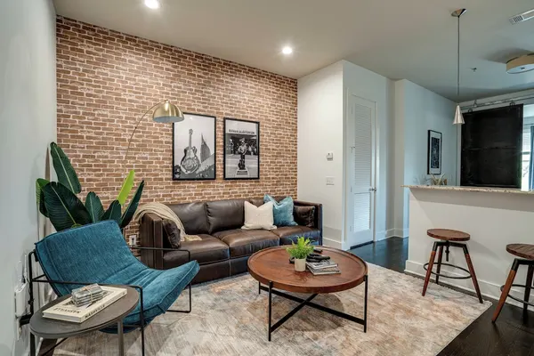 Photo 1 - Lofts At 30th - Urban Lodge - Mins to Broadway!