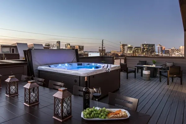 Photo 1 - Urban Row - Rooftop Hot Tub - Heart of Gulch
