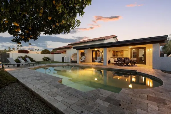 Photo 1 - Kierland Charm - Private Yard w/ Pool, Golf & More