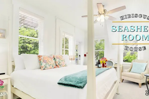 Photo 1 - Hibiscus House Bed Breakfast Seashell Room