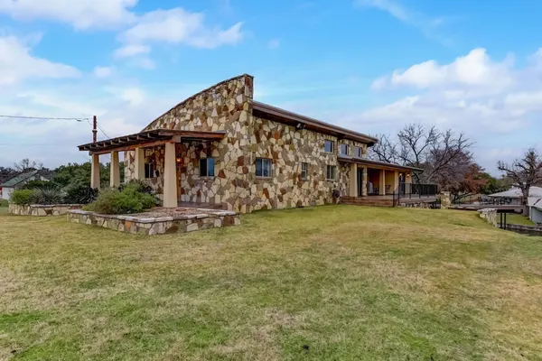 Photo 1 - Hillview Estate