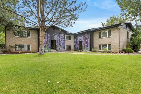 Photo 1 - Purple Sage Flats
