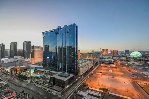 Photo 1 - Blu Cashmere Suite