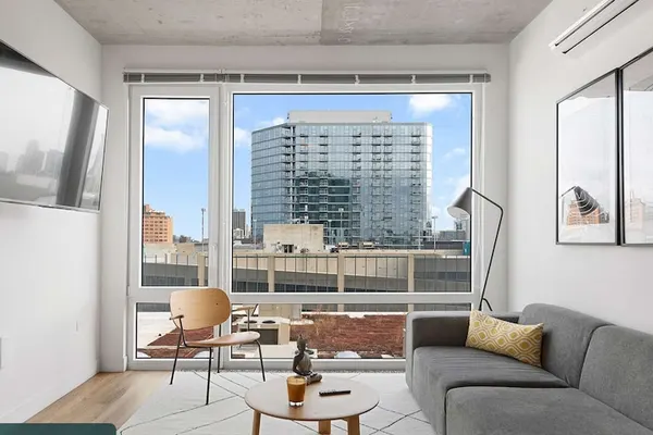 Photo 1 - Goose Island Vibe Exclusive Group Urban Escape