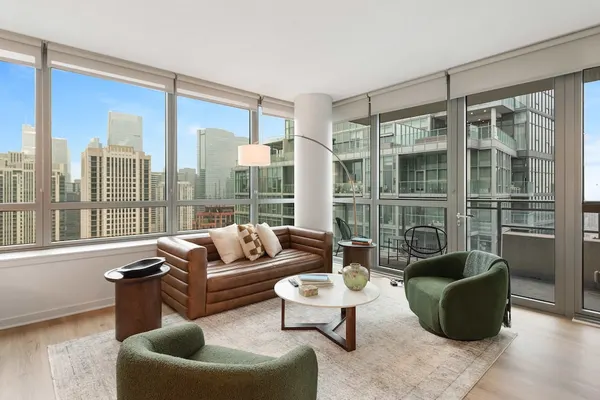 Photo 1 - Fulton Group Stay 2 Apartments Skyline Views