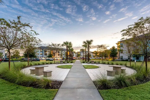 Photo 1 - Monarch Apartments 15m to Parks, Pet Friendly, Free Parking by Heavenly Homes