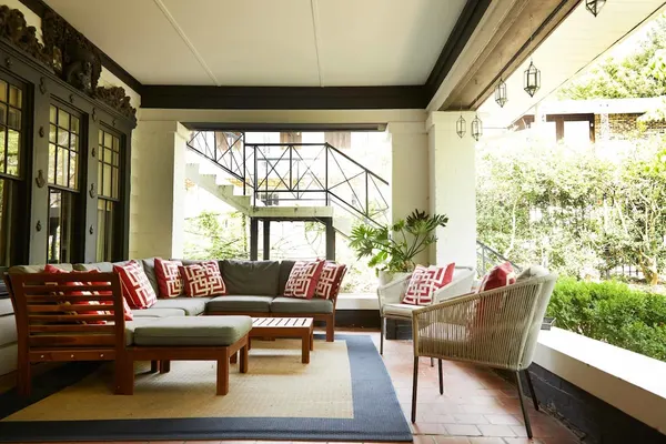 Photo 1 - Apt1 Edenbrae - Serene Walkable Modern Retreat Named Best in Bham