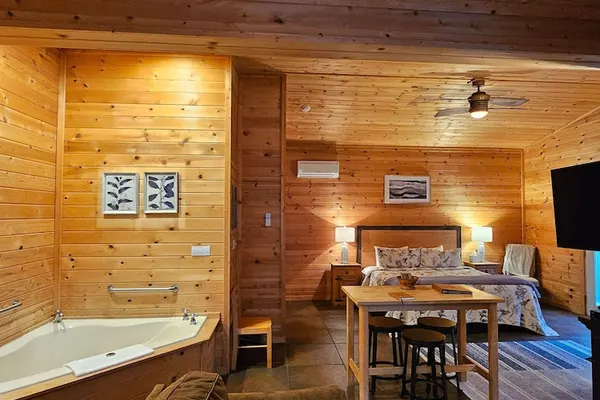Photo 1 - Honey Bear Haven Suite 3