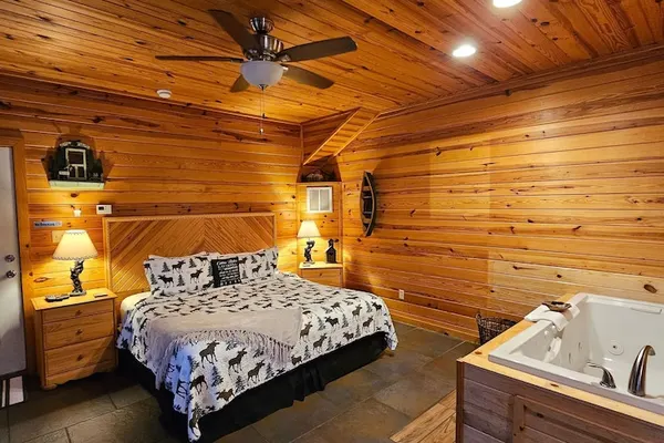 Photo 1 - Honey Bear Haven Suite 1