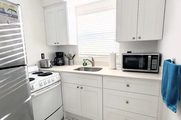 Photo 1 - Southwinds 9 for 3 King Studio Steps to Beach