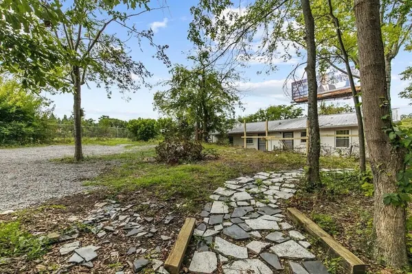 Photo 1 - 12th Ave The Bricks - Unit 1