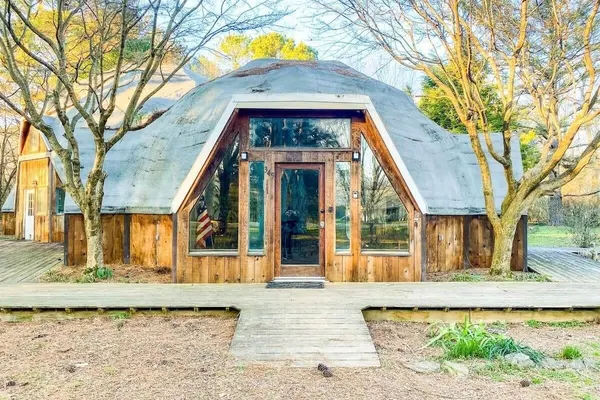 Photo 1 - Bell Circle Eccentric Geodesic Dome-home