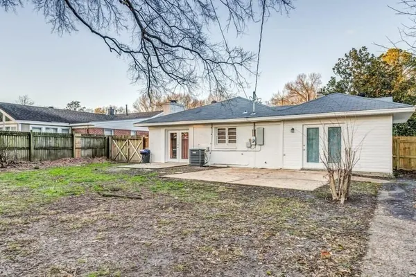 Photo 1 - Quince Cottage