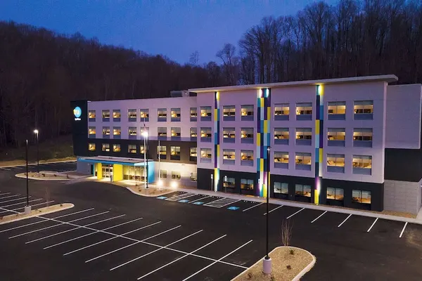 Photo 1 - Tru By Hilton West Bristol Tn