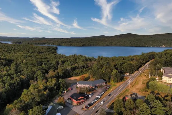 Photo 1 - Hideaway Inn Mt.Sunapee