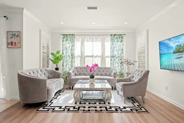 Photo 1 - Stylish 3BR Irvine Oasis Family Friendly w Garage