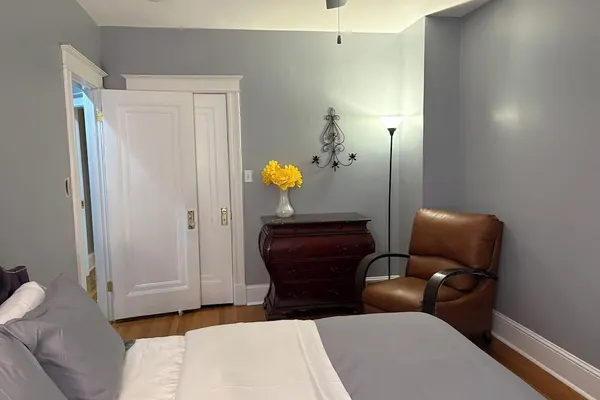 Photo 1 - The Elegant Spring House Loft