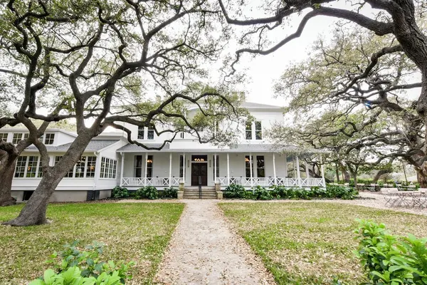 Photo 1 - The Inn at Green Pastures