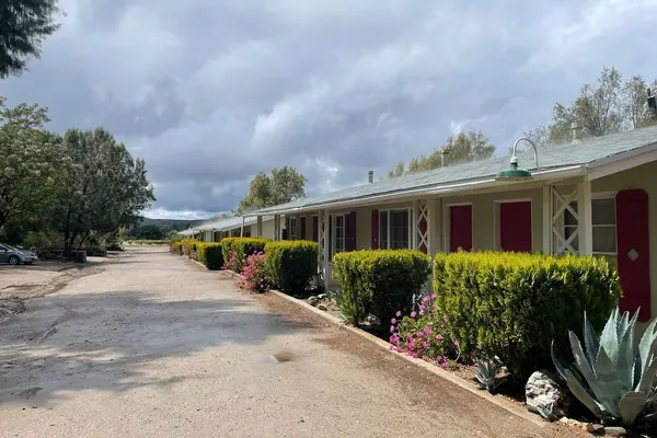 Photo 1 - Sierra Pelona Motel