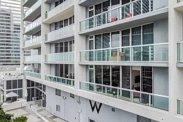 Photo 1 - The Bay Suites - W Miami