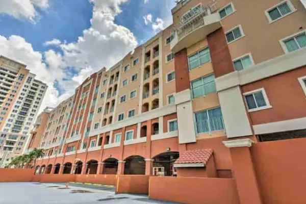 Photo 1 - I Love It Coral Way Apartments