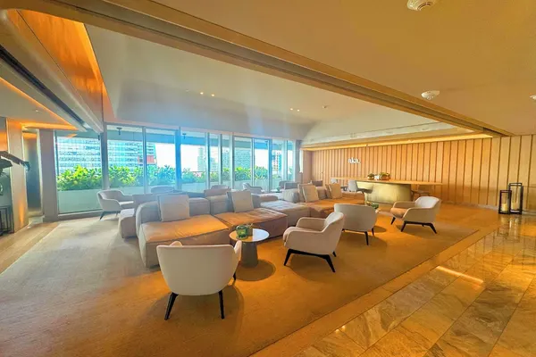 Photo 1 - Prime Location - Walk to City Centre