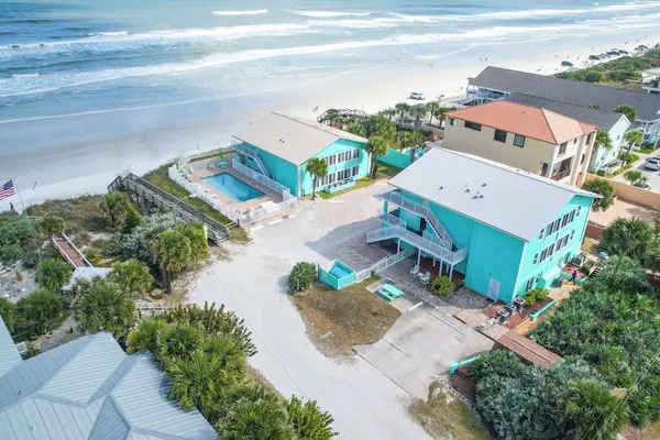 Photo 1 - Ocean Beach Club