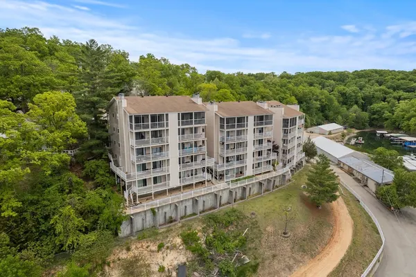 Photo 1 - Great Views and Pool Next to Docknockers!