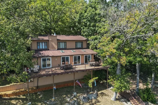 Photo 1 - Spacious, Quiet & Great Cove, Nearby Attractions, Private Dock, Fireplace, Expansive Deck