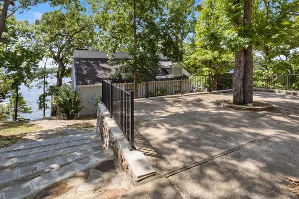 Photo 1 - Firepit, Spacious Decks, Kayak, Breathtaking Views