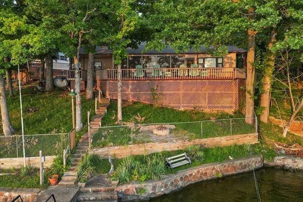 Photo 1 - Quiet Cove, Private Dock, Fishing, Swimming, Boat Slip & Kayaks