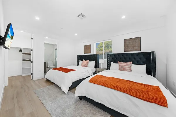 Photo 1 - Downtown LA Escape