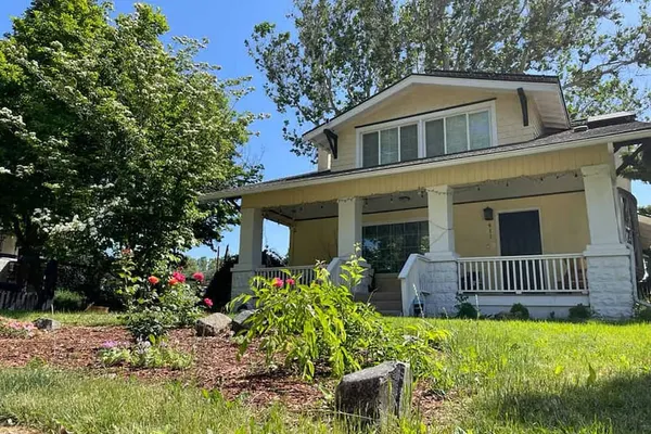 Photo 1 - Historic Yakima Home 4BR Office Backyard Oasis