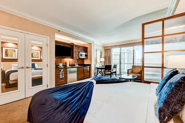 Photo 1 - MGM Signature - Strip view suite