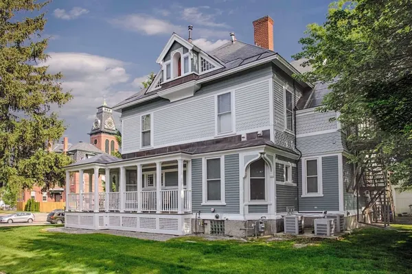 Photo 1 - Ash Street Inn