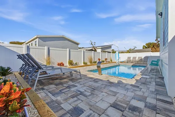 Photo 1 - 4BR Coastal Pool Cottage Golf Cart Kayaks