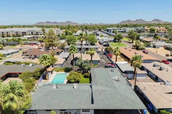 Photo 1 - New! Blue&pink Pool Centra PHX