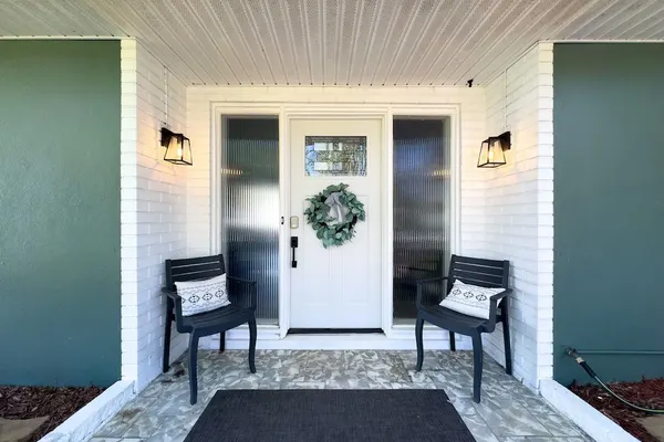 Photo 1 - 1465 Satsuma Street