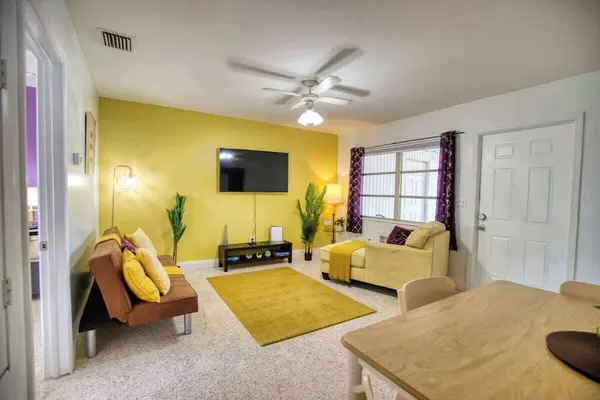 Photo 1 - Stylish Retro Vibes Private BBQ & Beach Access