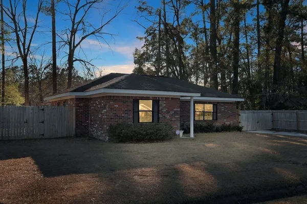 Photo 1 - Relax In Pooler Modern 3br Huge Yard 3 Bedroom Home
