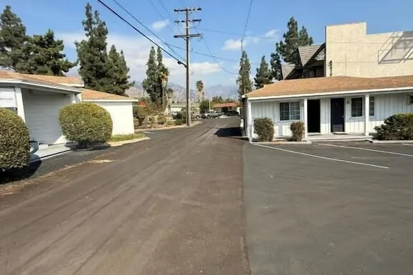 Photo 1 - El Rancho Motel - Pasadena