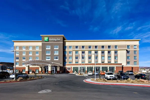 Photo 1 - Holiday Inn St. George Conv Ctr by IHG