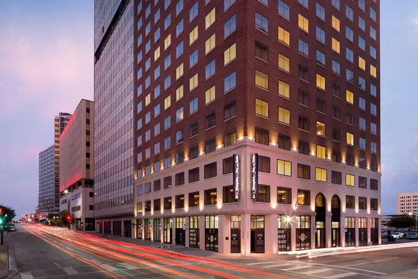 Photo 1 - Hampton Inn & Suites Dallas Downtown