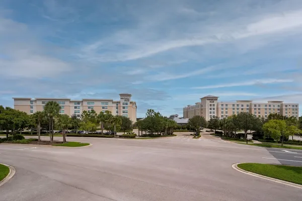 Photo 1 - SpringHill Suites Orlando at FLAMINGO CROSSINGS® Town Center/Western Entrance