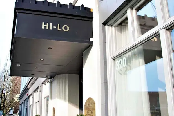 Photo 1 - The Hi-Lo, Autograph Collection