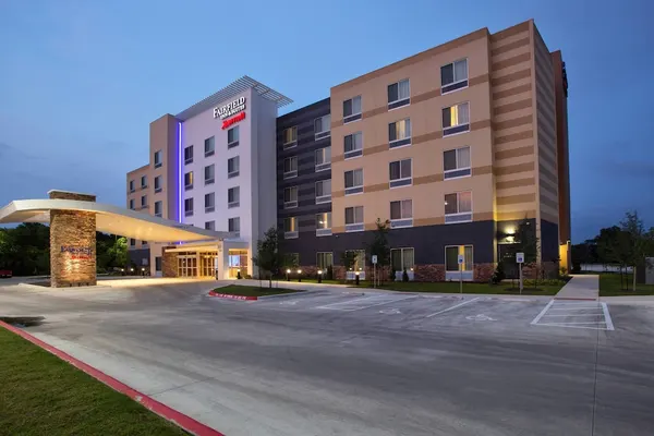 Photo 1 - Fairfield Inn & Suites by Marriott Austin San Marcos